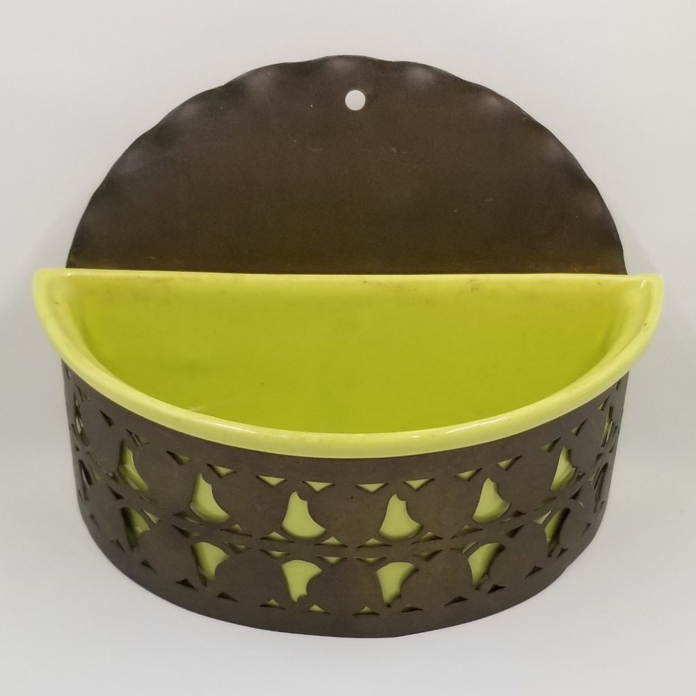 MCM Wilhite of Calif Pottery & Brass Filigree Wall Pocket